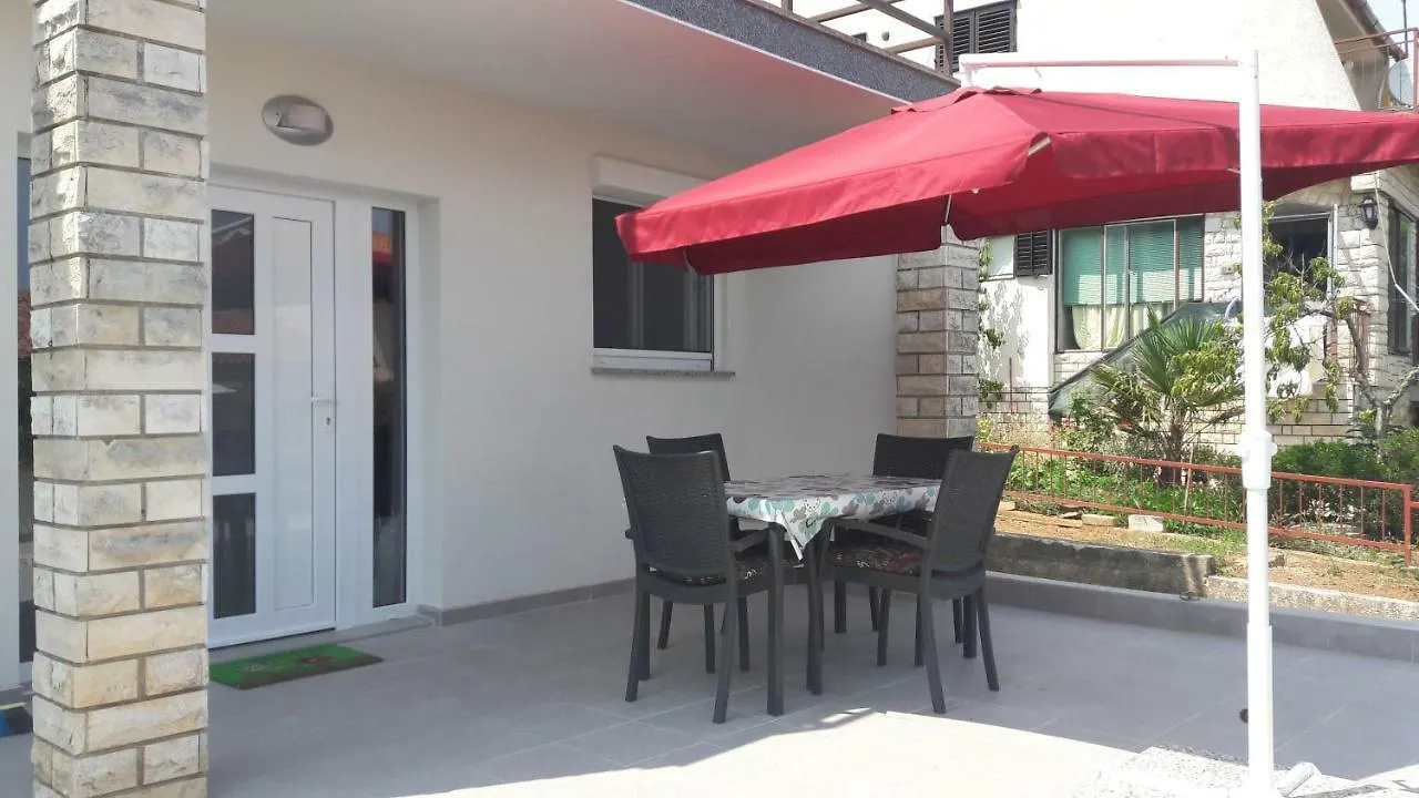 Apartman Marco Premantura