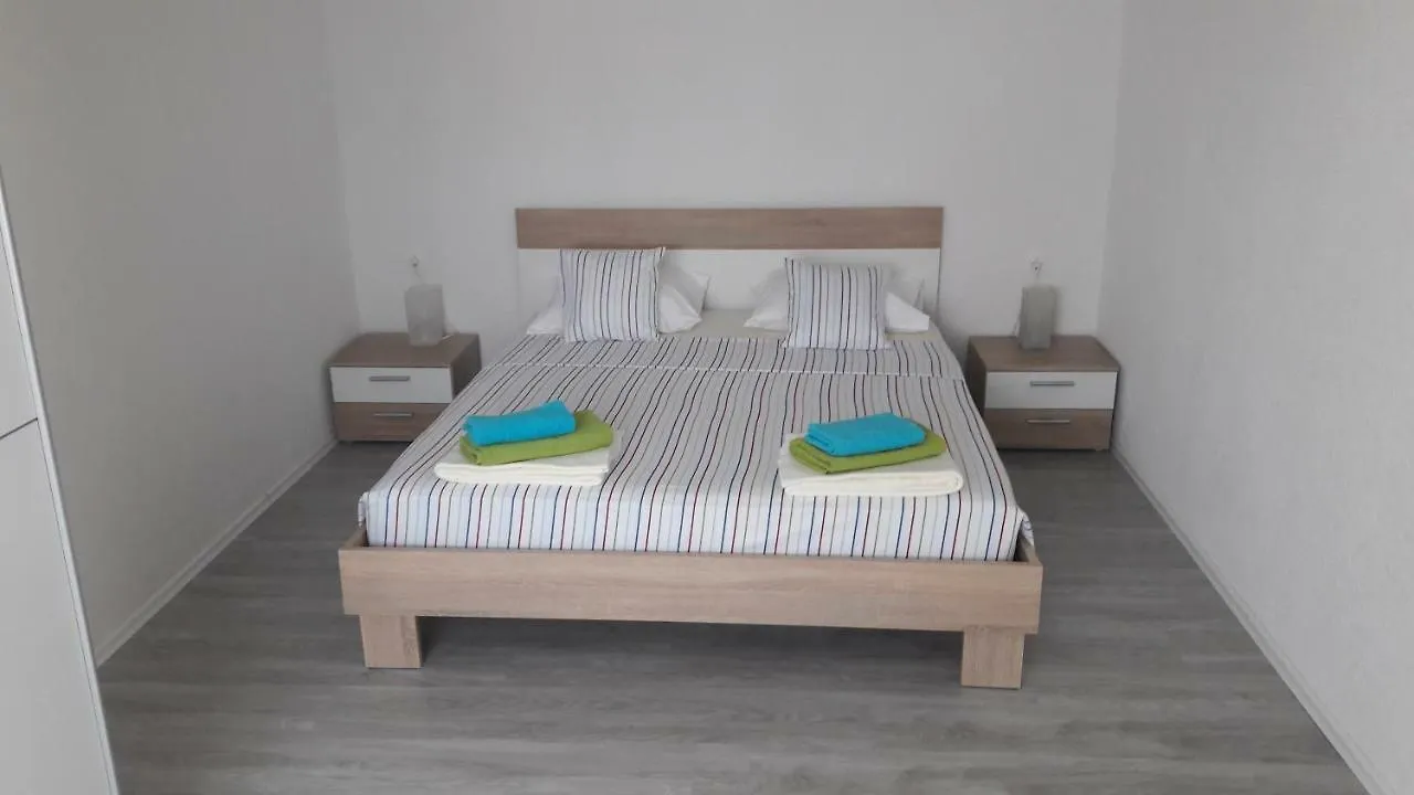 Apartman Marco Premantura 0*,